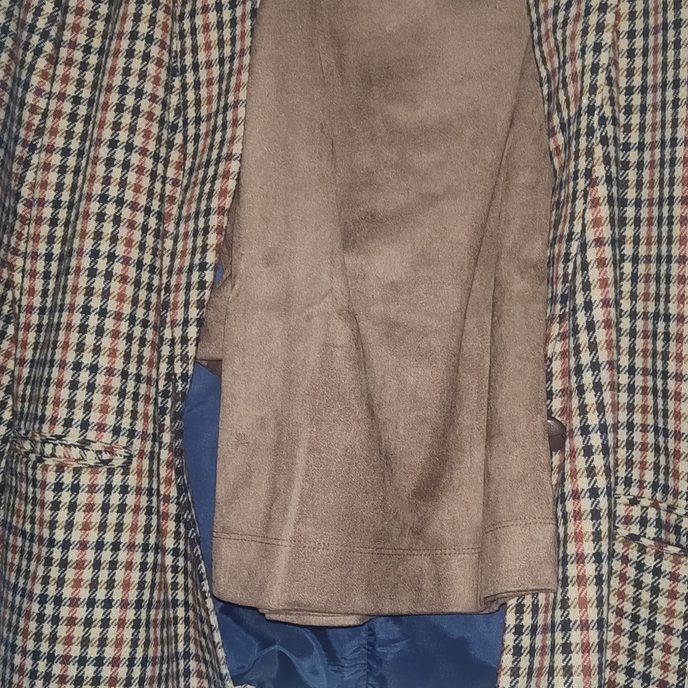 Ralph Lauren Plaid Blazer with Brown Collar - Picture 5 of 9